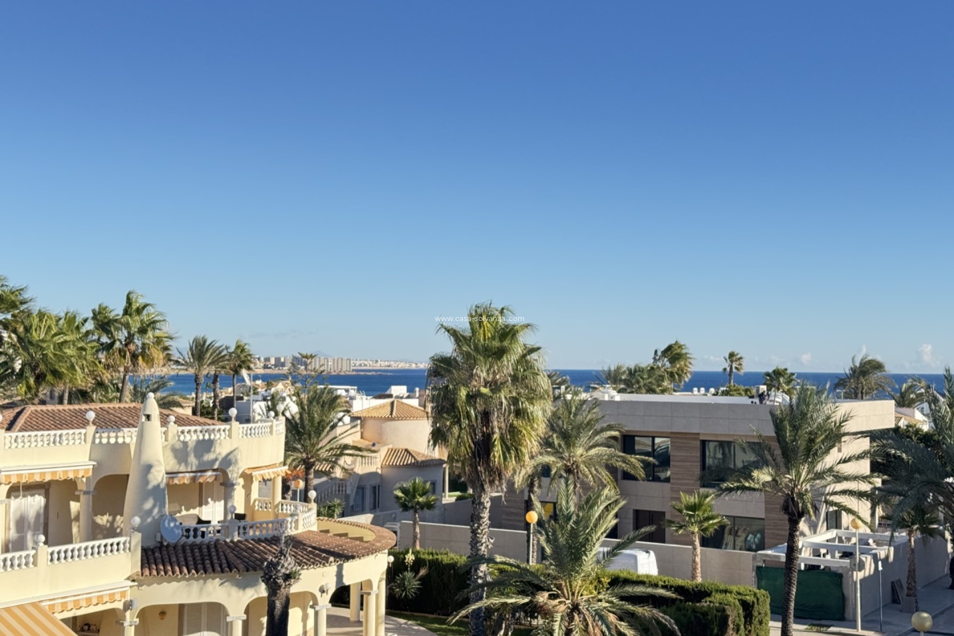 Herverkoop - Villa - Cabo Roig