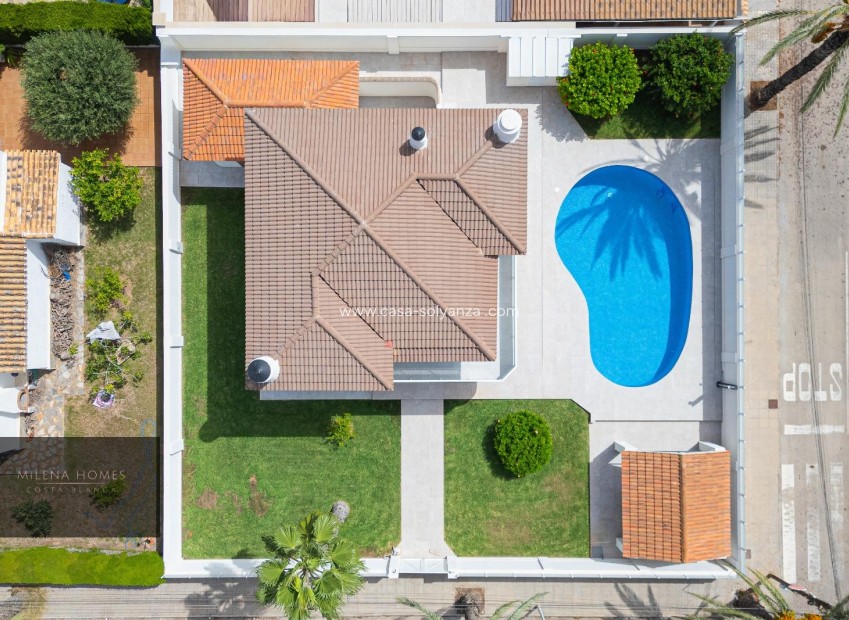 Herverkoop - Villa - Cabo Roig