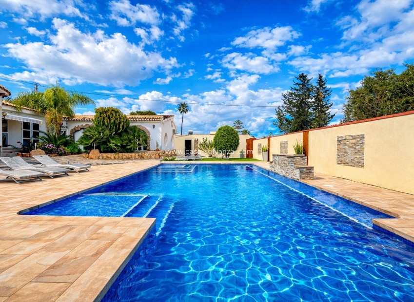 Herverkoop - Villa - Cabo Roig