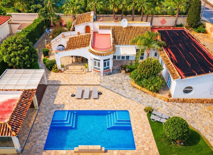 Herverkoop - Villa - Cabo Roig