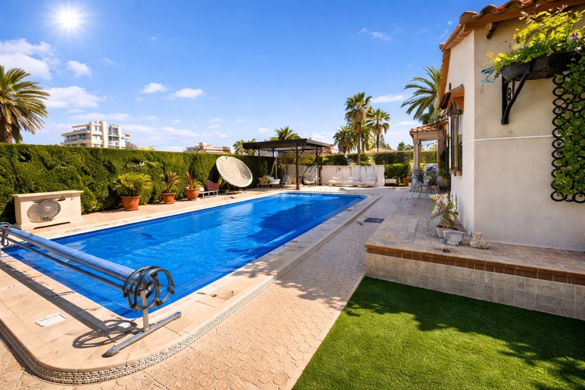 Herverkoop - Villa - Cabo Roig