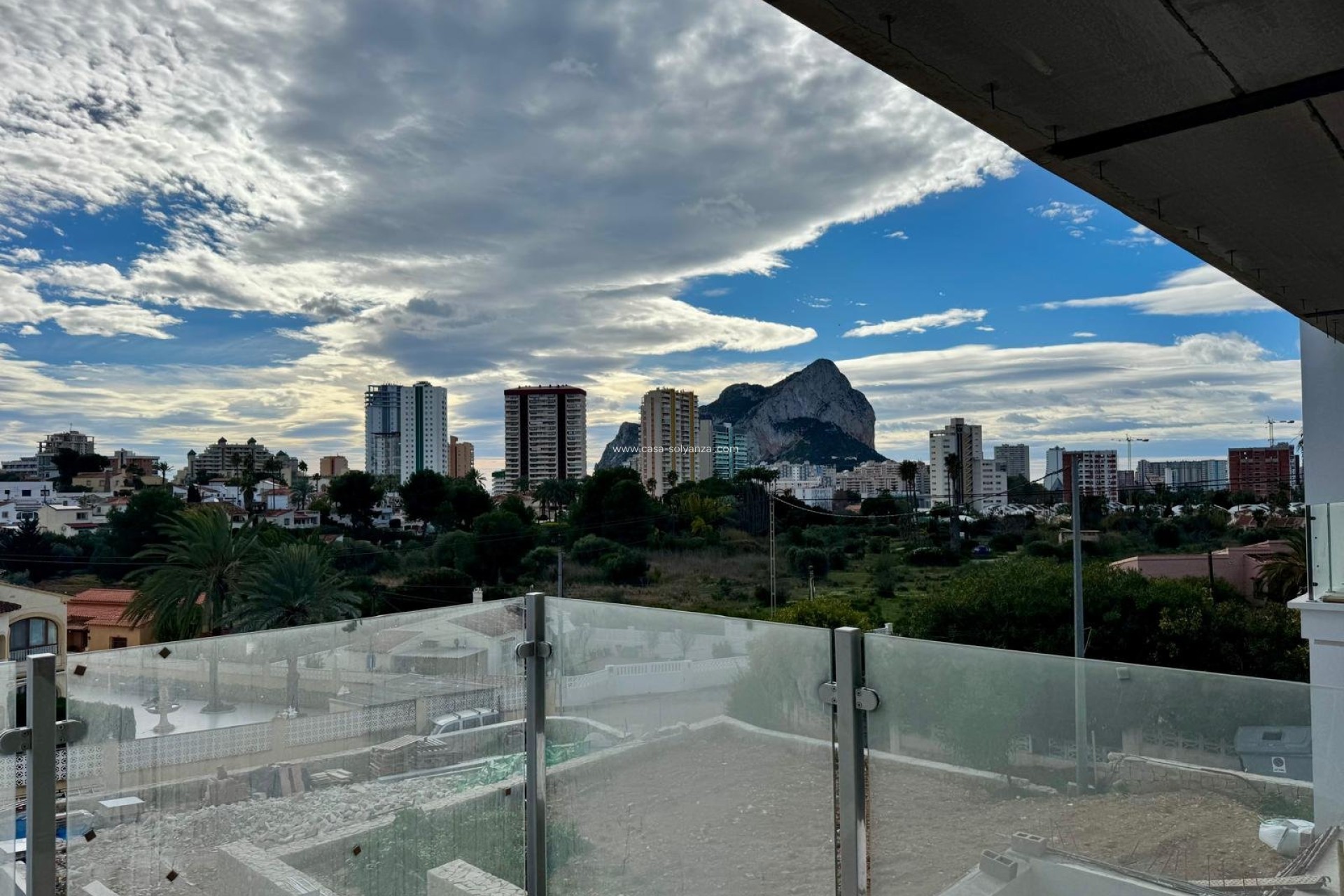 Herverkoop - Villa - Calpe Pueblo - 0