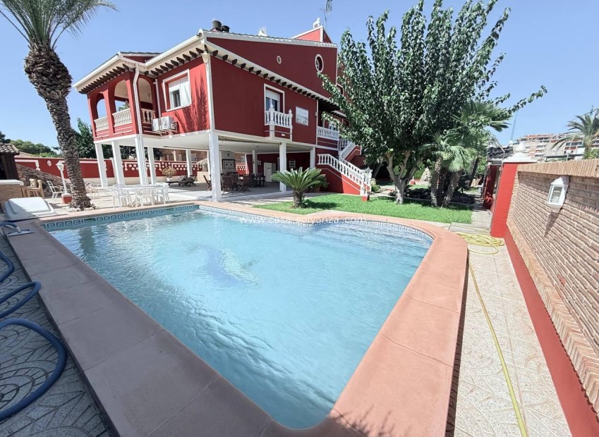 Herverkoop - Villa - Campoamor