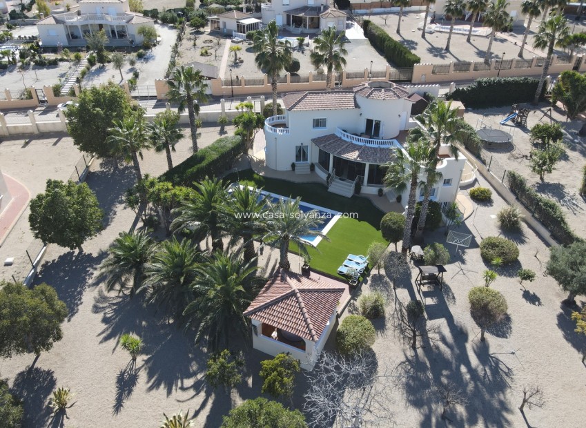 Herverkoop - Villa - Campos del Río