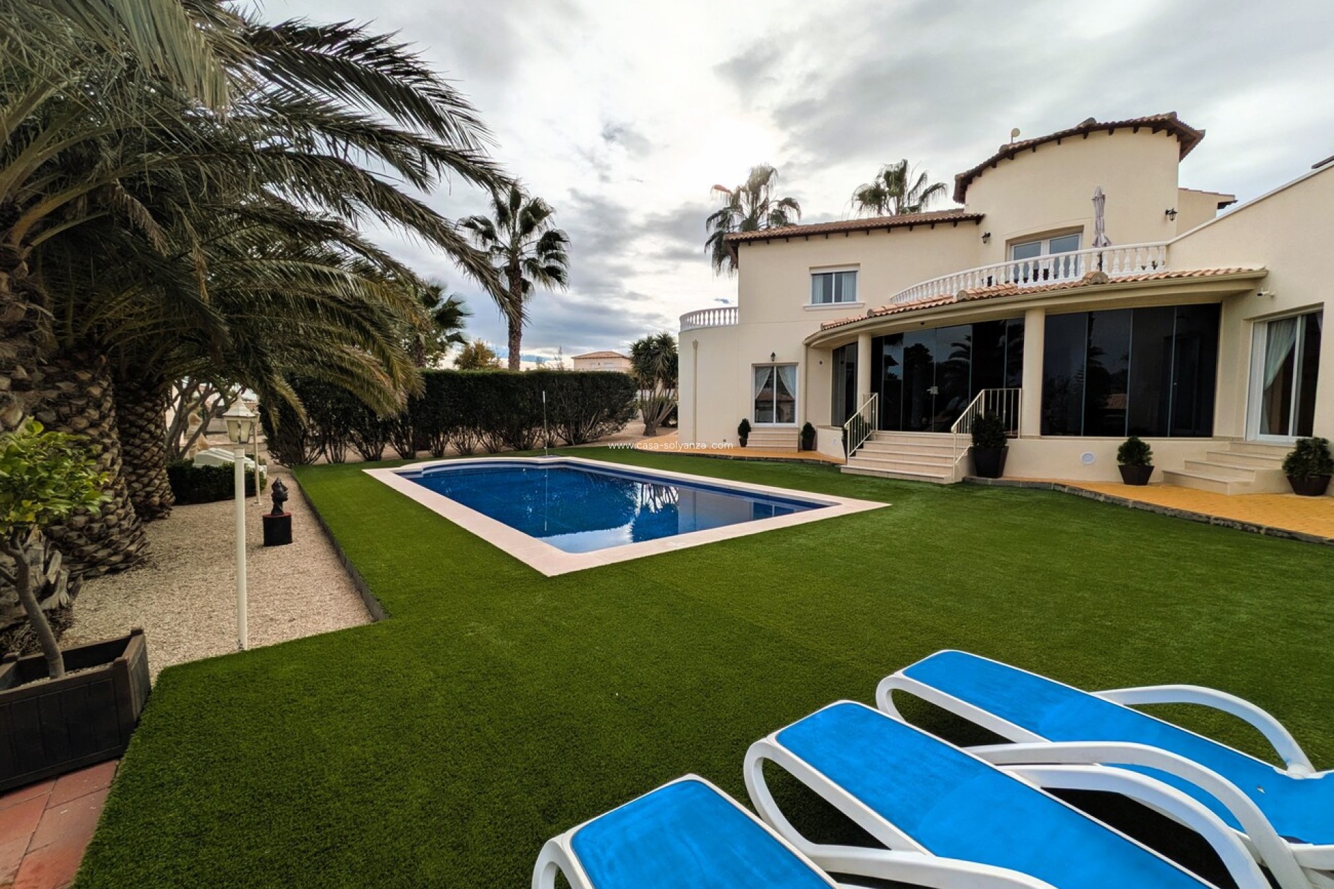 Herverkoop - Villa - Campos del Río