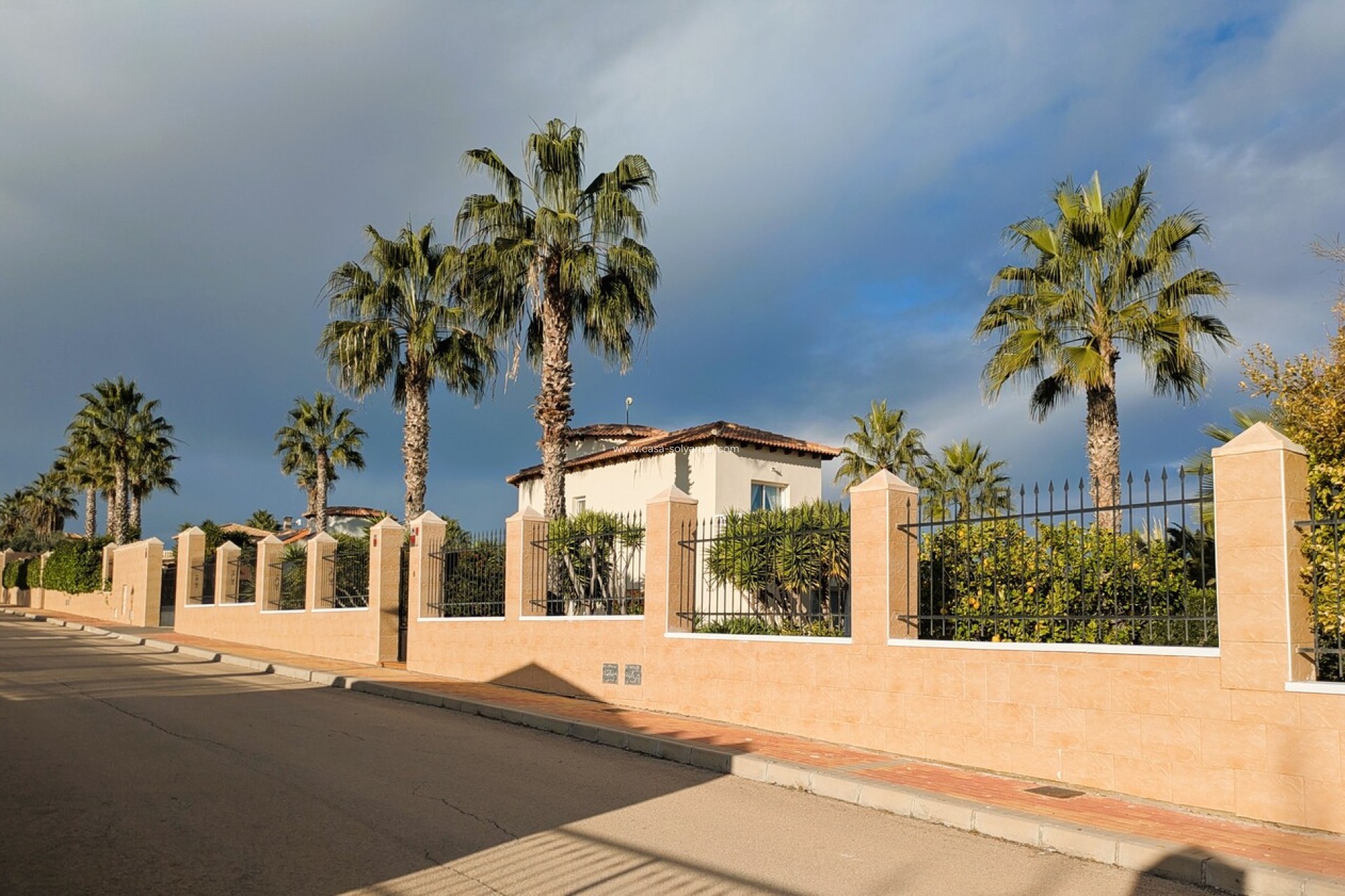 Herverkoop - Villa - Campos del Río