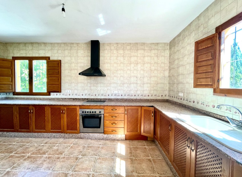 Herverkoop - Villa - Catral - Costa Blanca