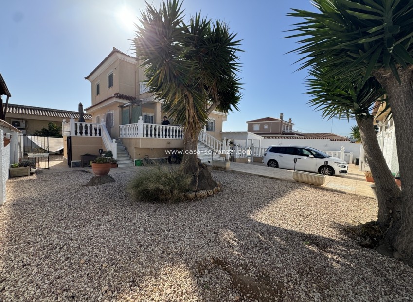 Herverkoop - Villa - Ciudad Quesada