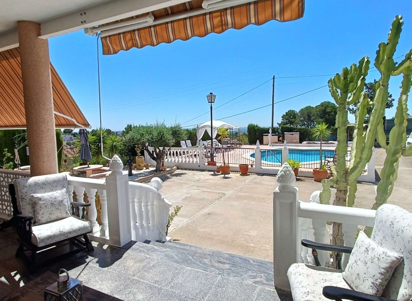 Herverkoop - Villa - Crevillente - Inland