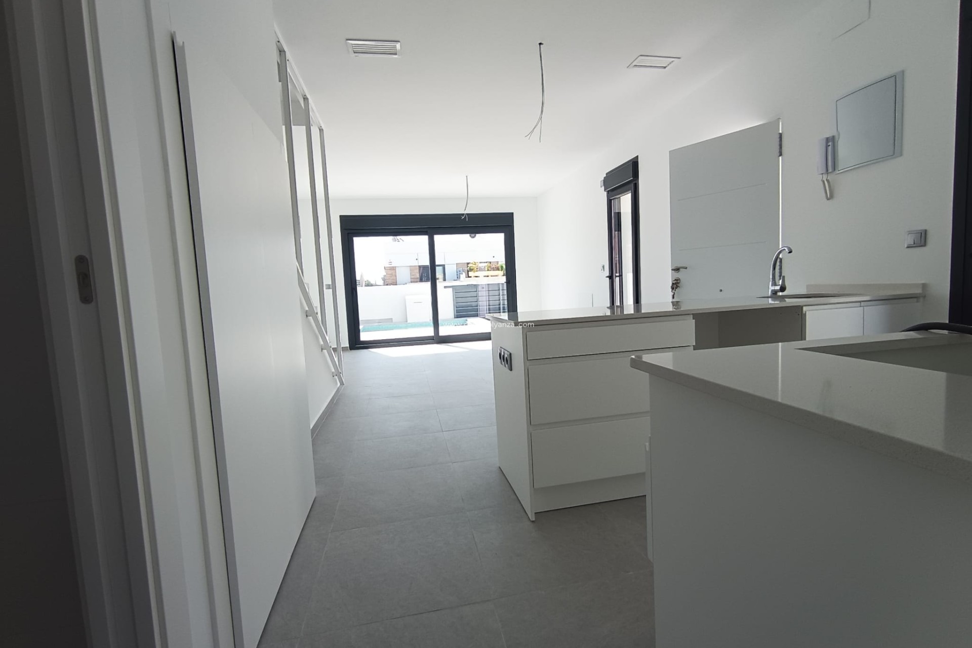 Herverkoop - Villa - Daya Nueva