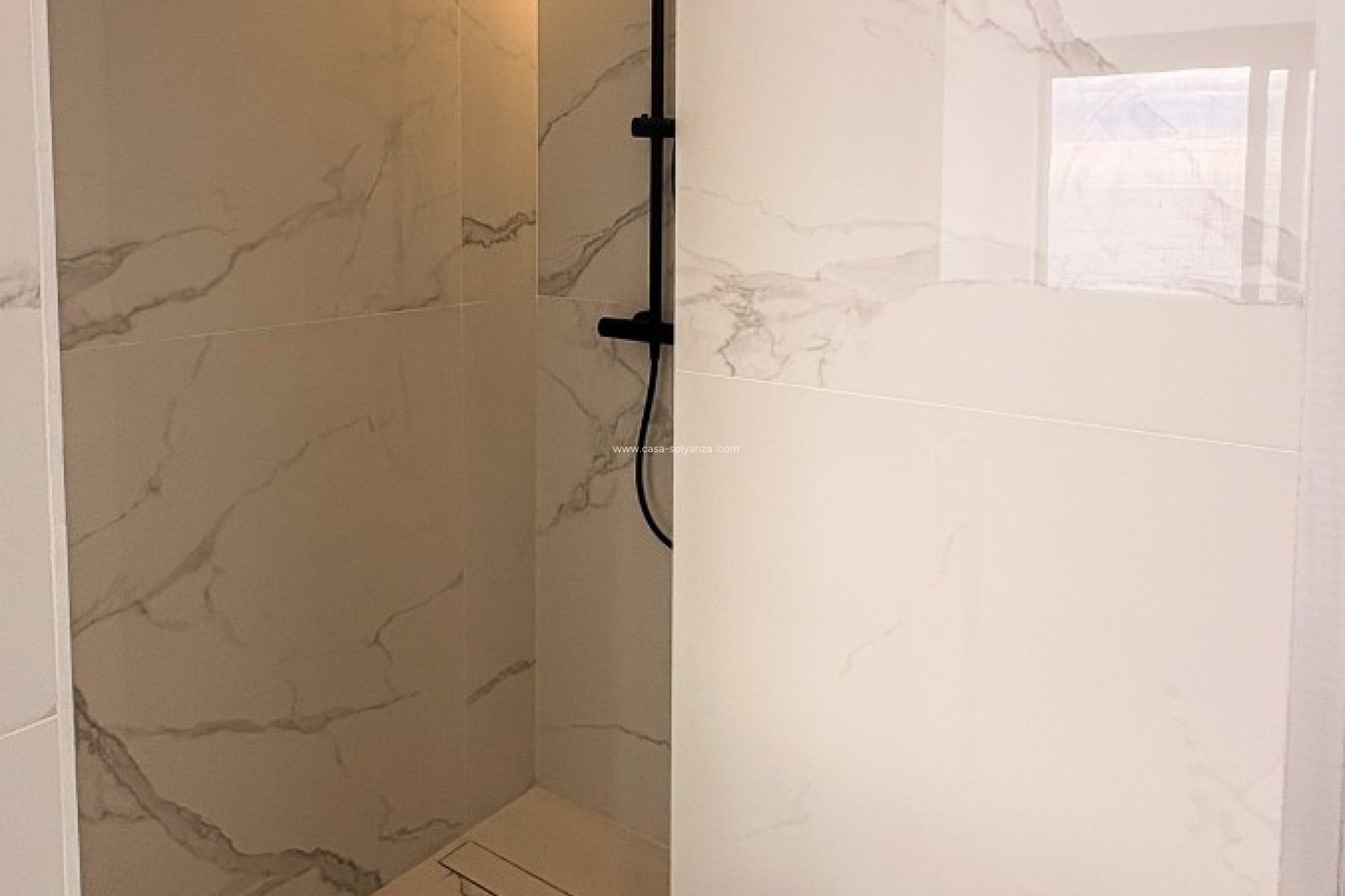 Herverkoop - Villa - Detached - El Campello - Coveta Fuma