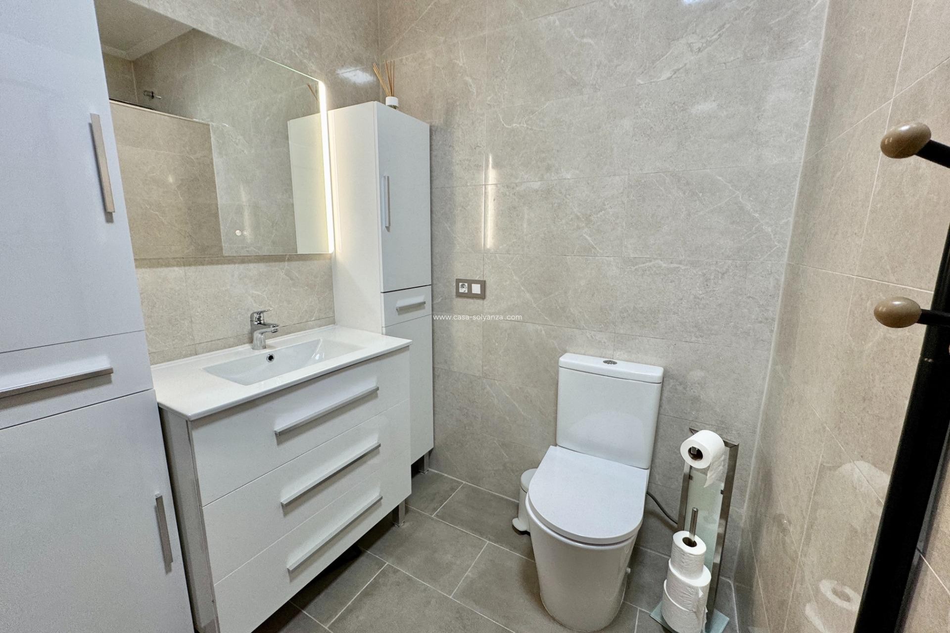 Herverkoop - Villa - Dolores - Cmno. Escorredor