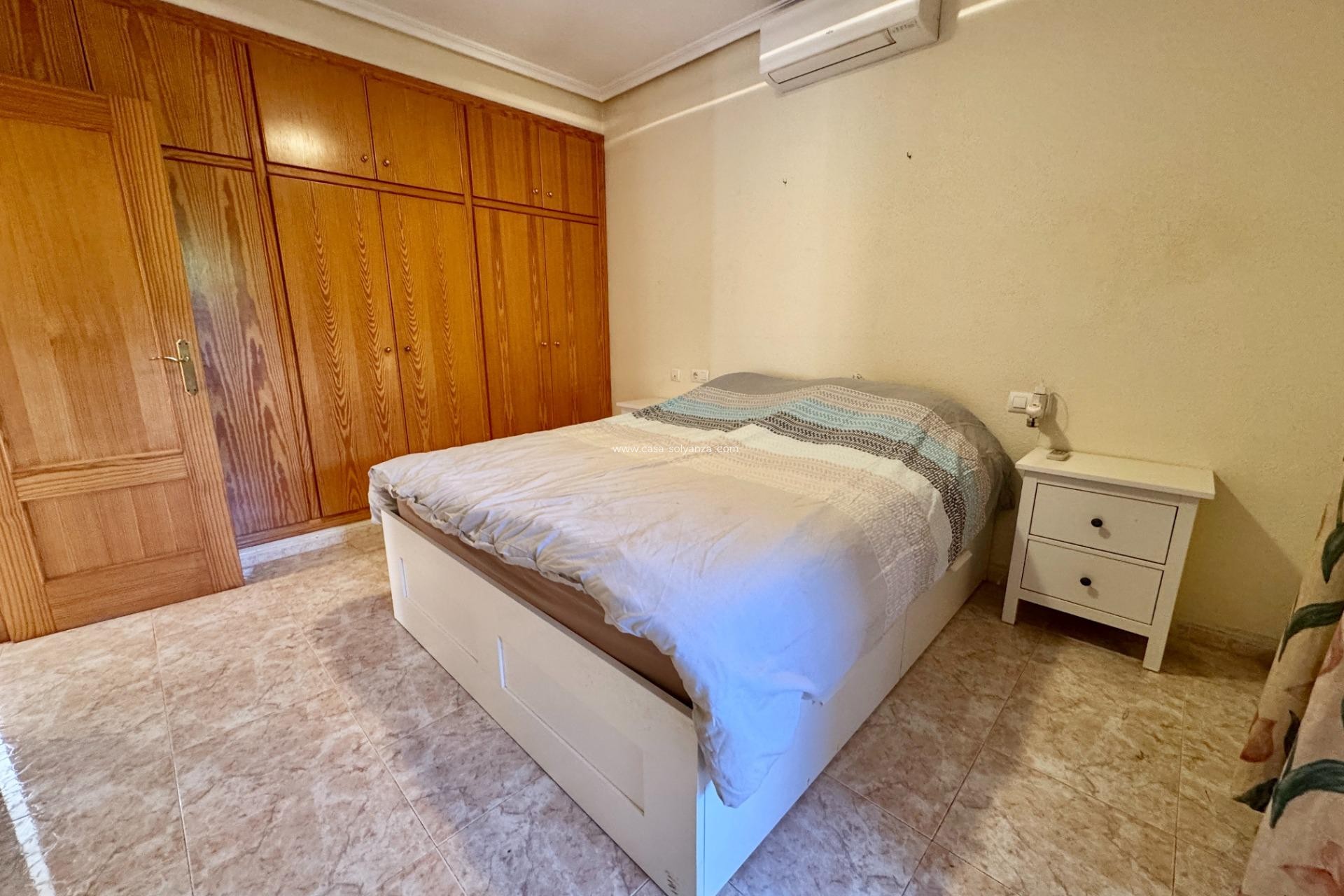 Herverkoop - Villa - Dolores - Cmno. Escorredor