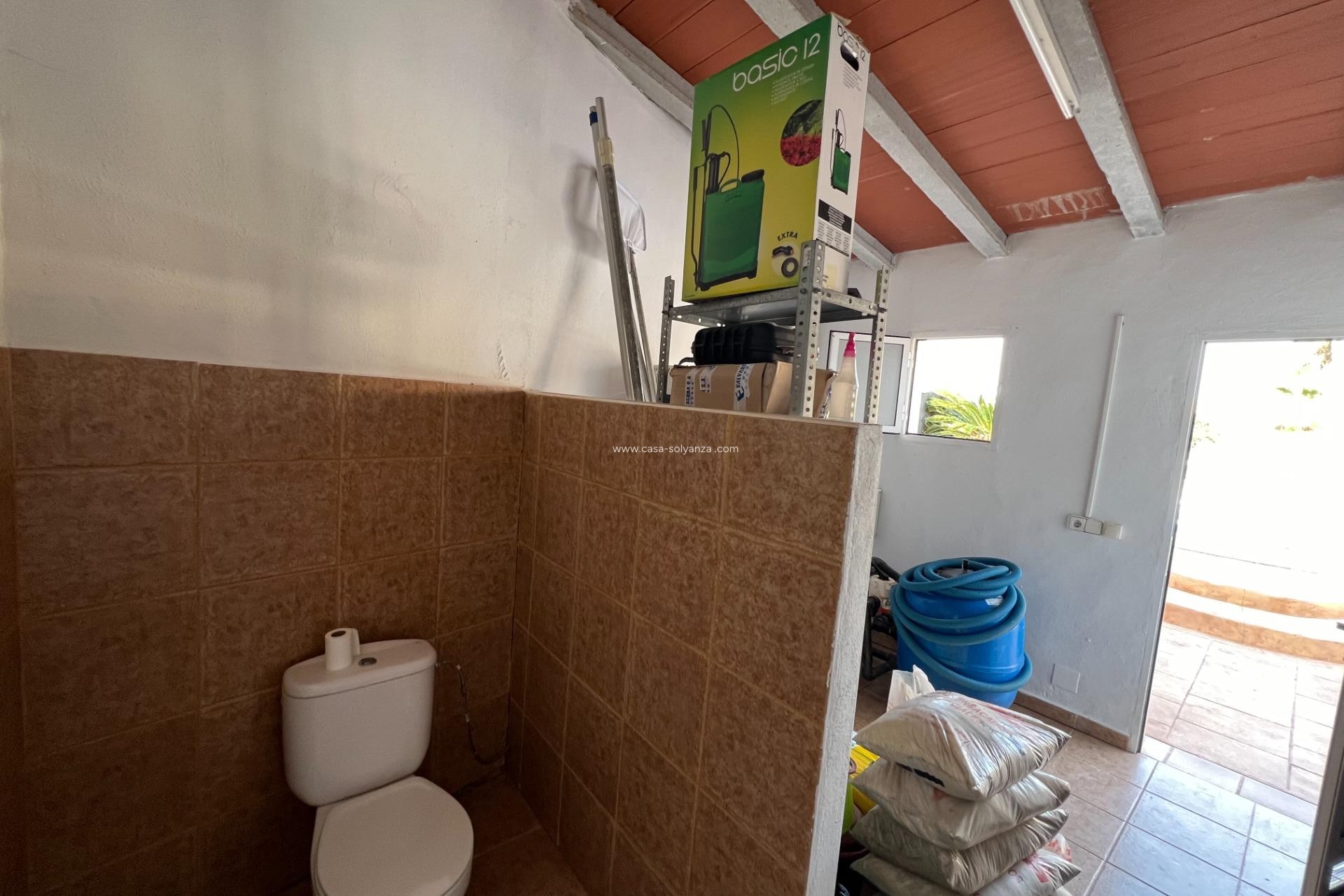 Herverkoop - Villa - Dolores - Cmno. Escorredor