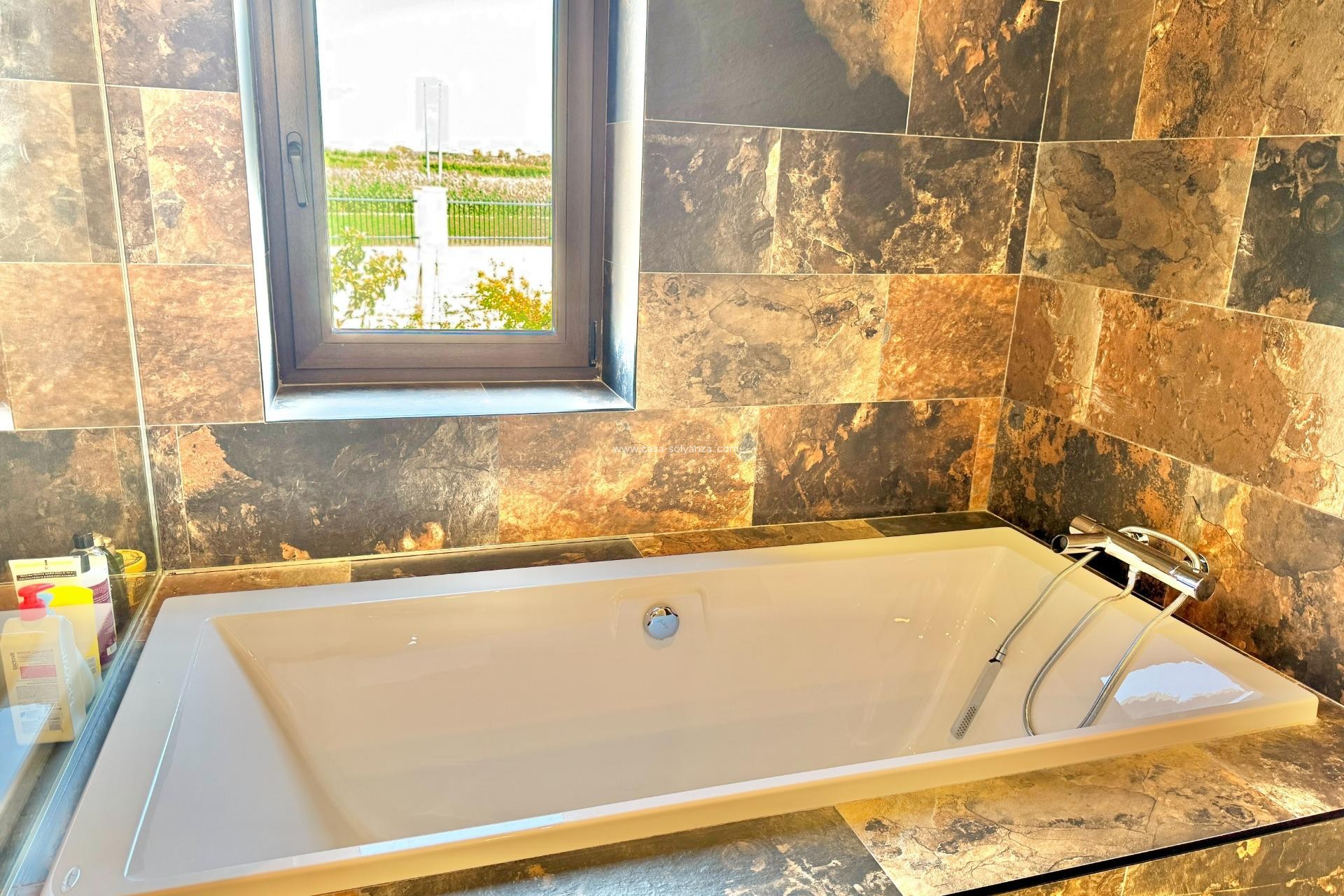 Herverkoop - Villa - Dolores - Comunidad Valenciana