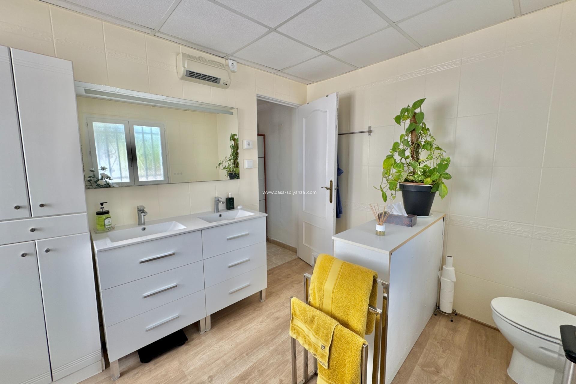 Herverkoop - Villa - Dolores - Comunidad Valenciana