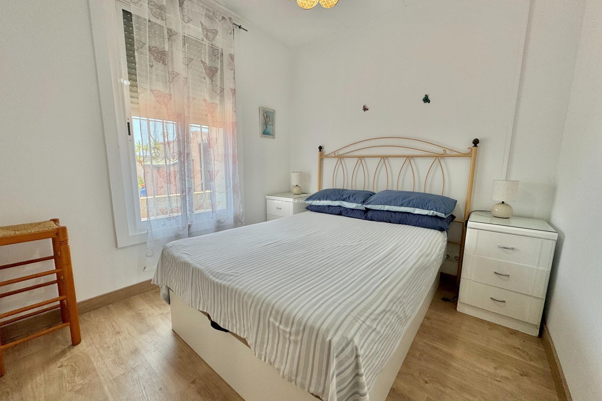 Herverkoop - Villa - Dolores - Comunidad Valenciana