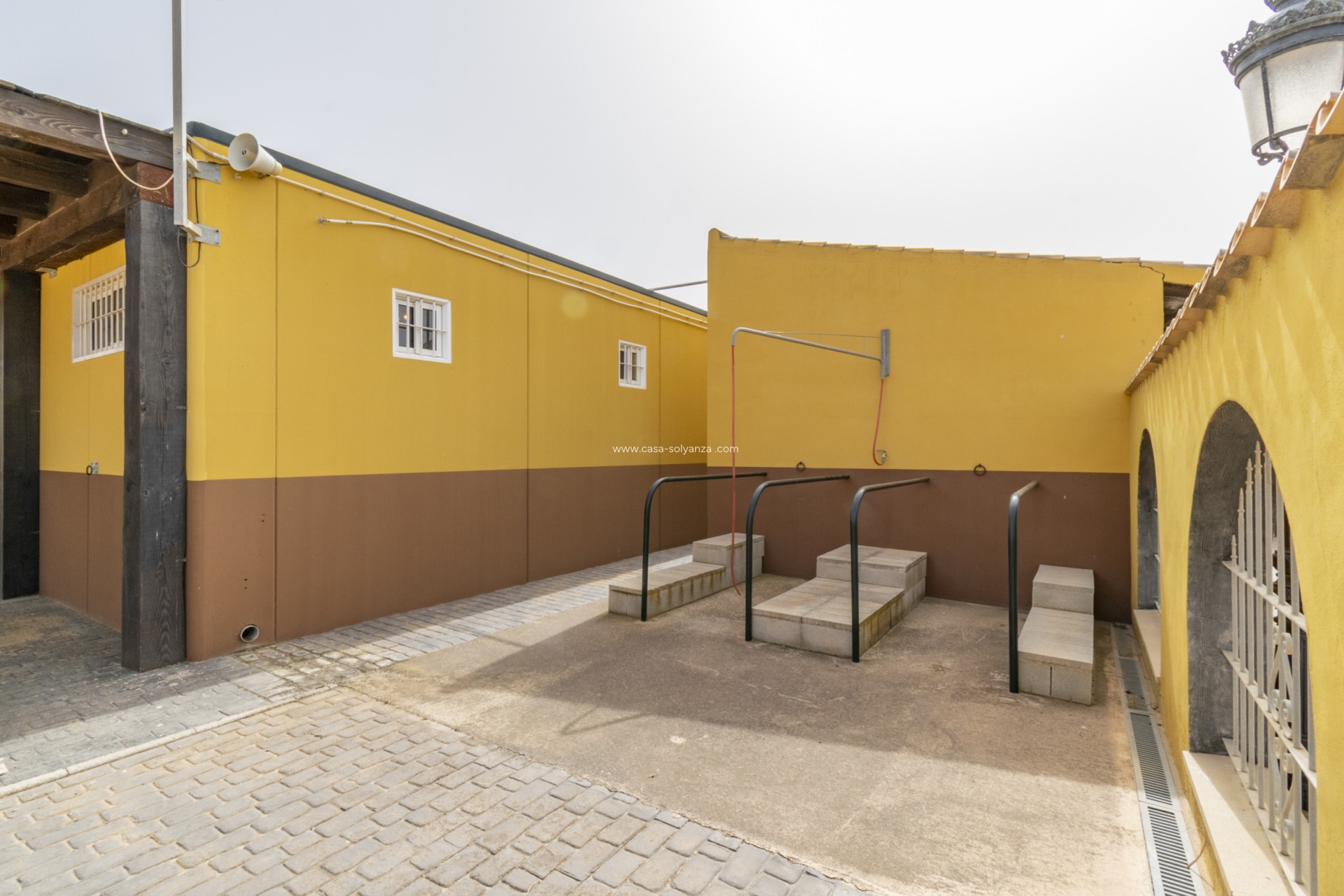 Herverkoop - Villa - El Beal - Inland