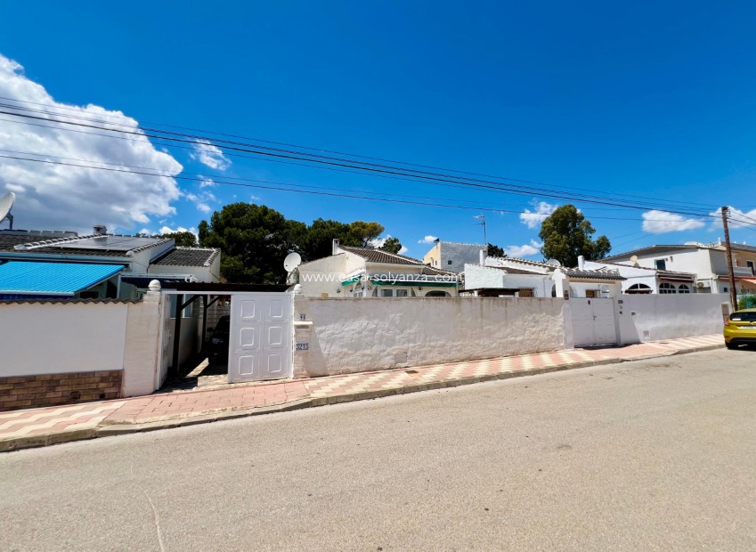 Herverkoop - Villa - El Chaparral - 0