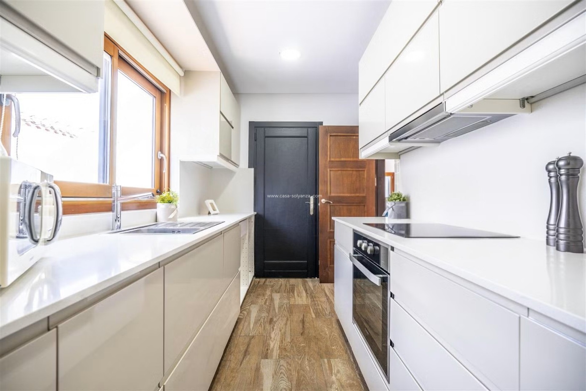 Herverkoop - Villa - El Valle Golf Resort - Inland