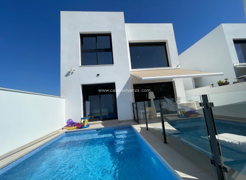 Herverkoop - Villa - Formentera de Segura - Costa Blanca