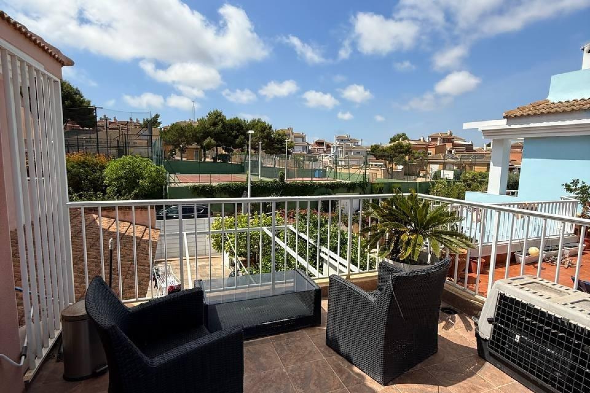 Herverkoop - Villa - Gran alacant - Avda. Mediterraneo