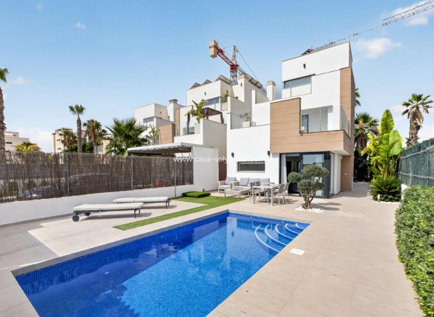 Herverkoop - Villa - Guardamar Del Segura - EL RASO