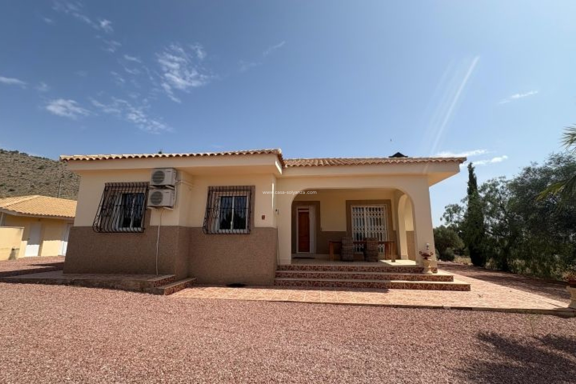 Herverkoop - Villa - Hondón de las Nieves - Inland