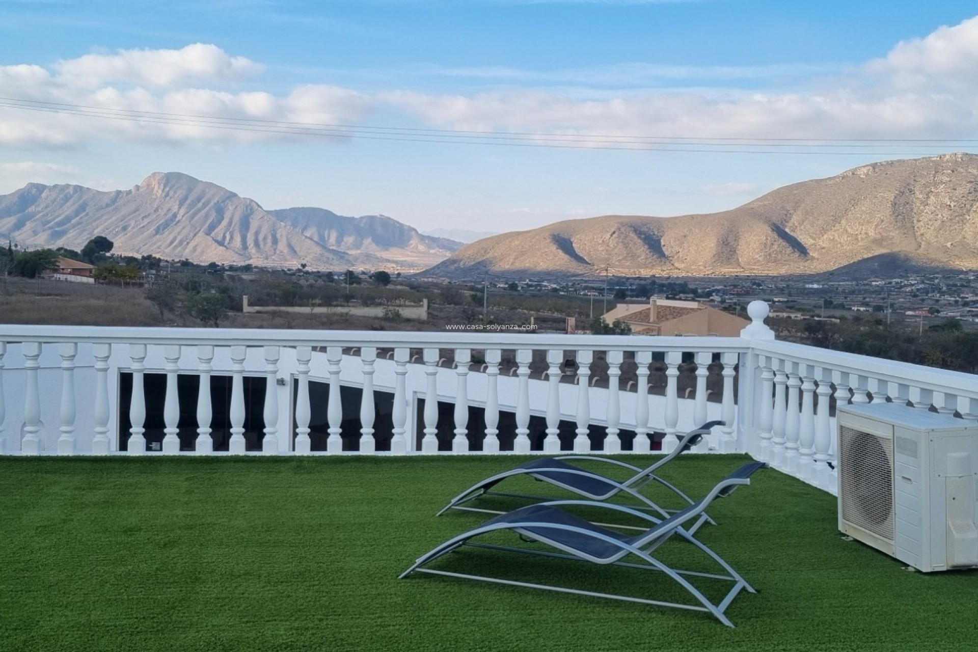 Herverkoop - Villa - Hondón de los Fráiles