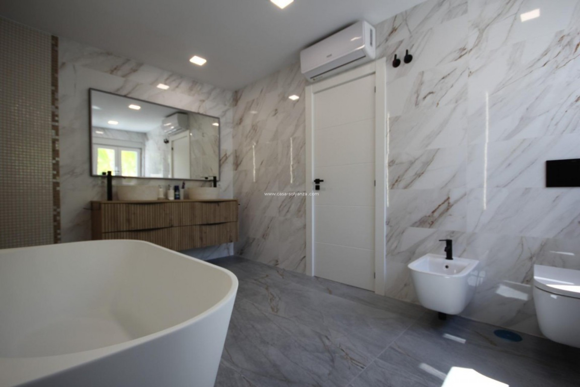 Herverkoop - Villa - La Nucía - Costa Blanca