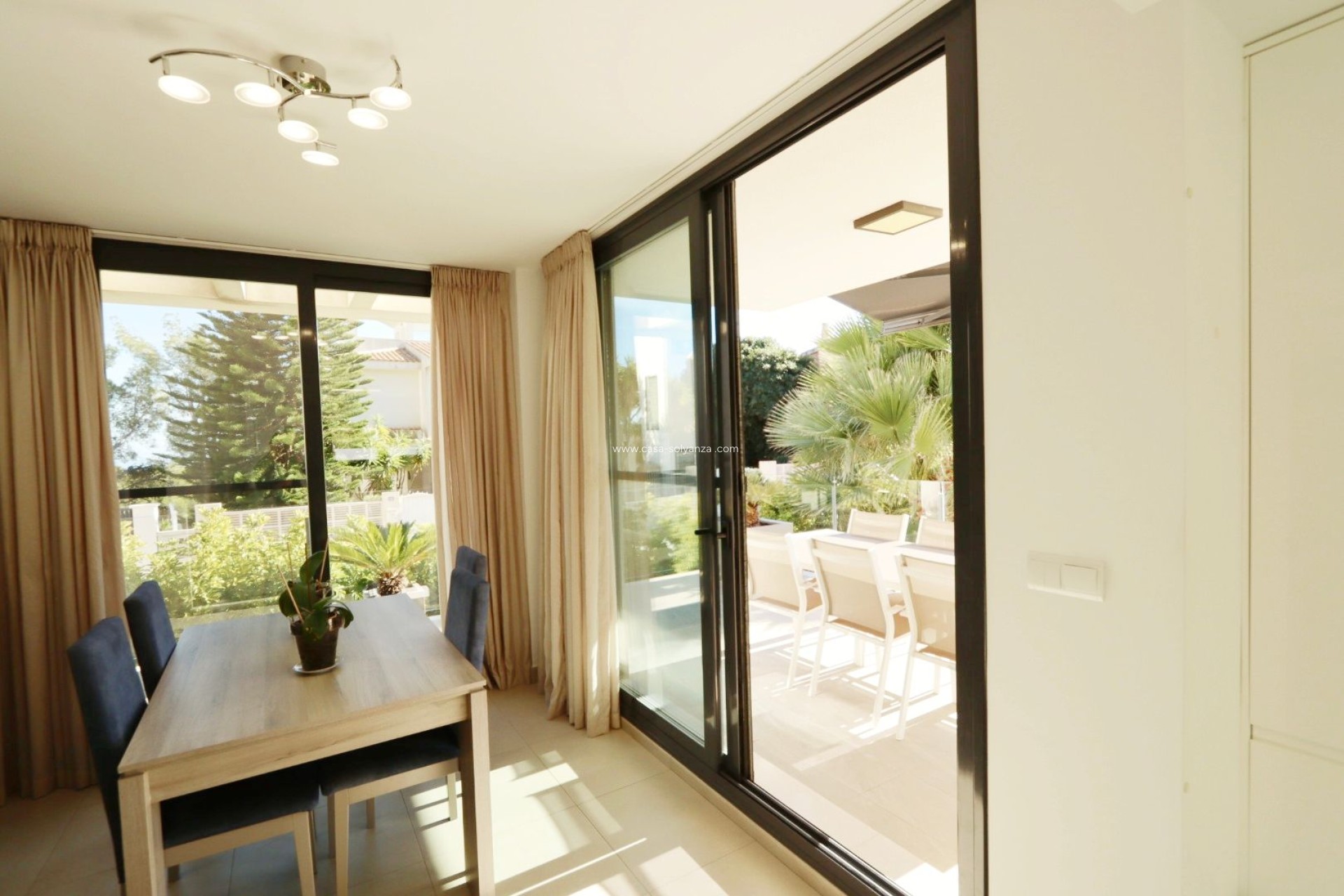 Herverkoop - Villa - La Nucía - Costa Blanca