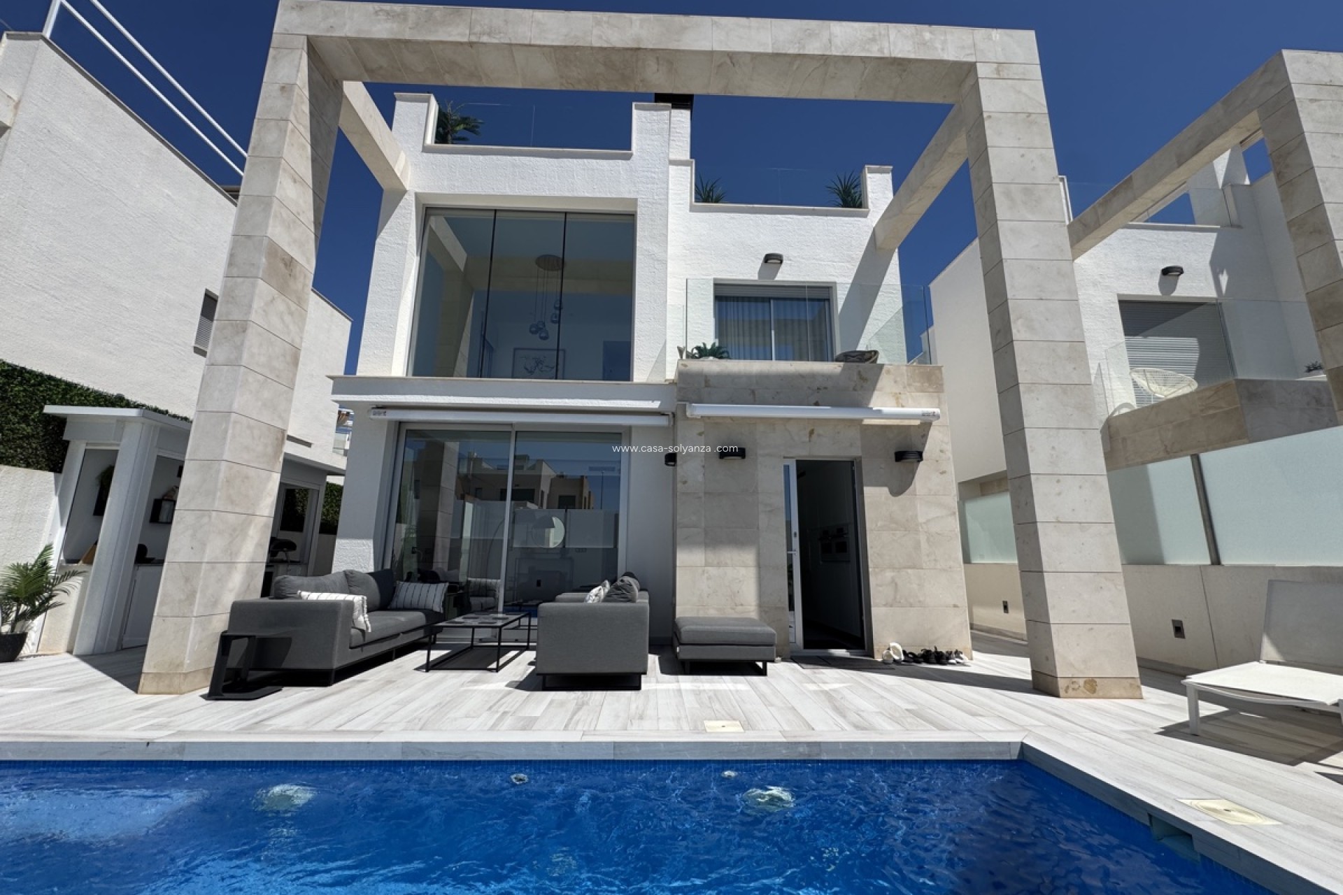 Herverkoop - Villa - Lomas de Cabo Roig