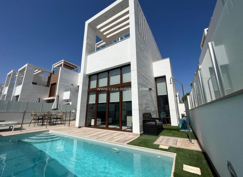 Herverkoop - Villa - Los Balcones - Costa Blanca