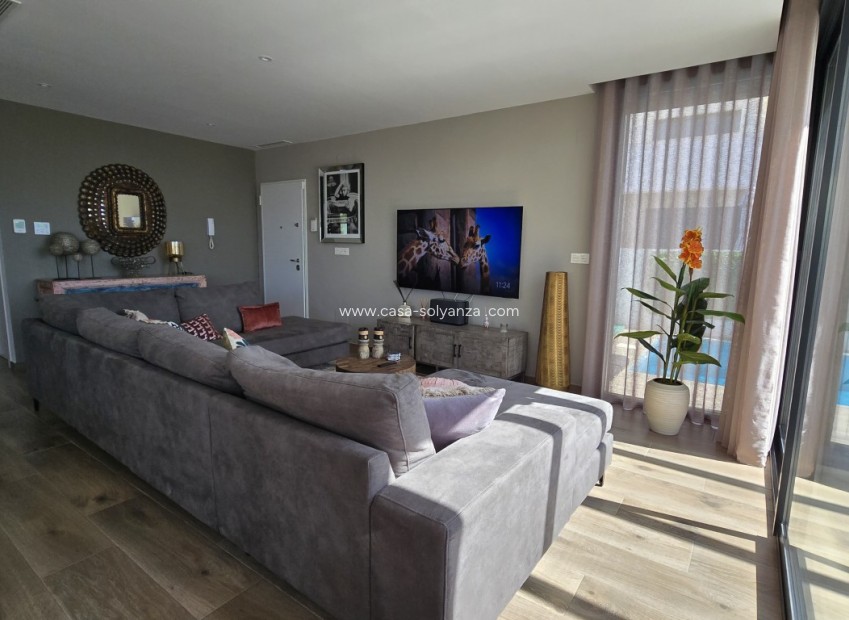 Herverkoop - Villa - Los Montesinos - Costa Blanca