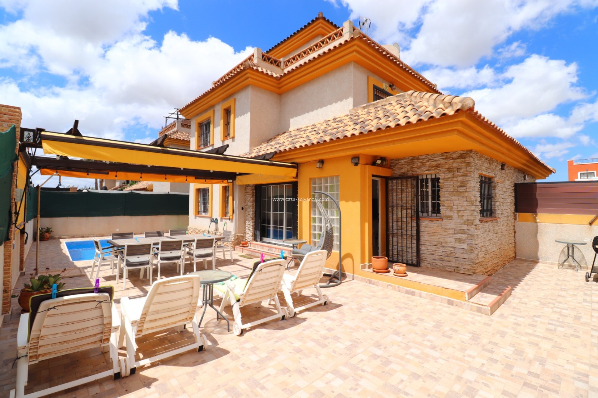Herverkoop - Villa - Los Montesinos - La Herrada