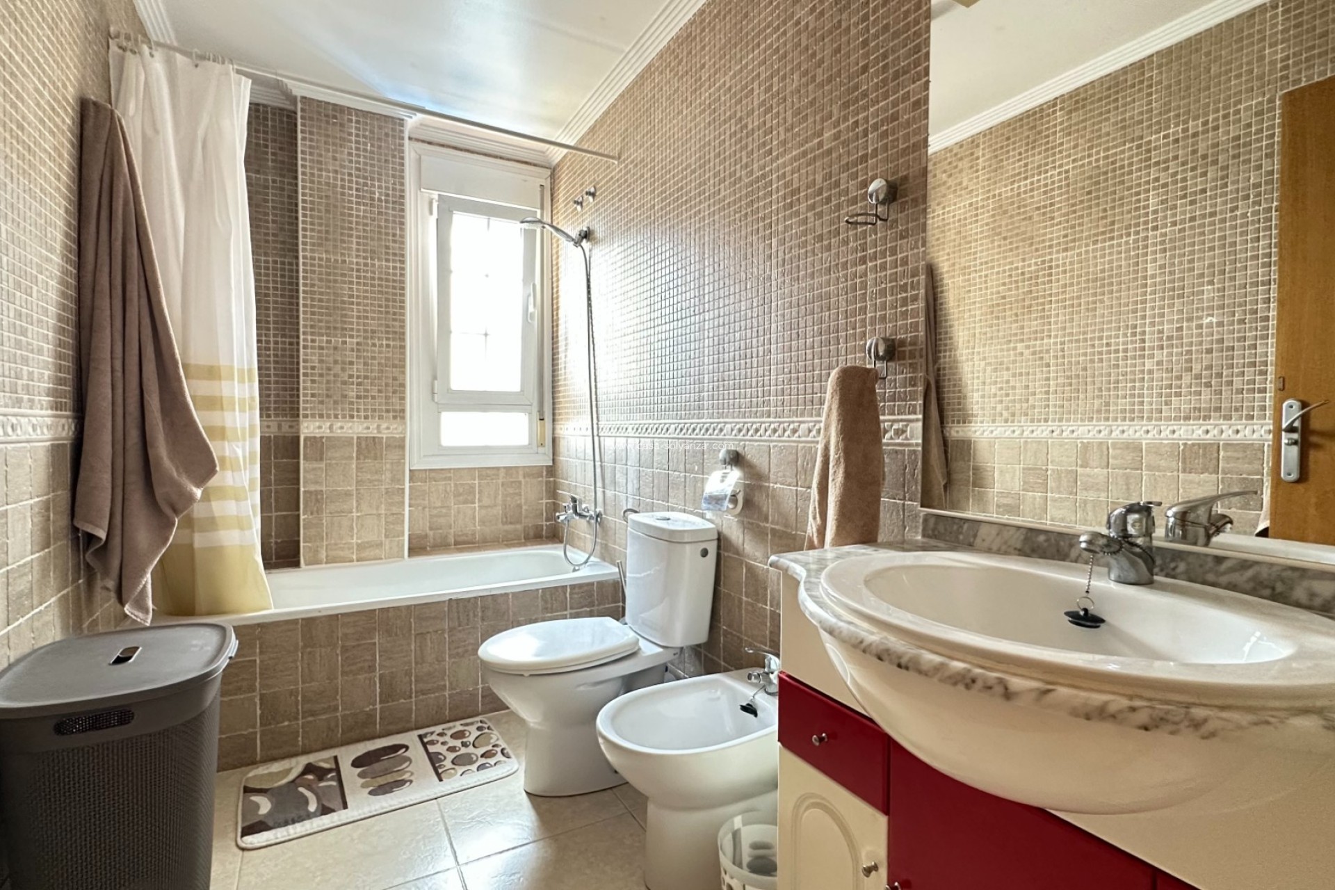 Herverkoop - Villa - Los Montesinos - La Herrada