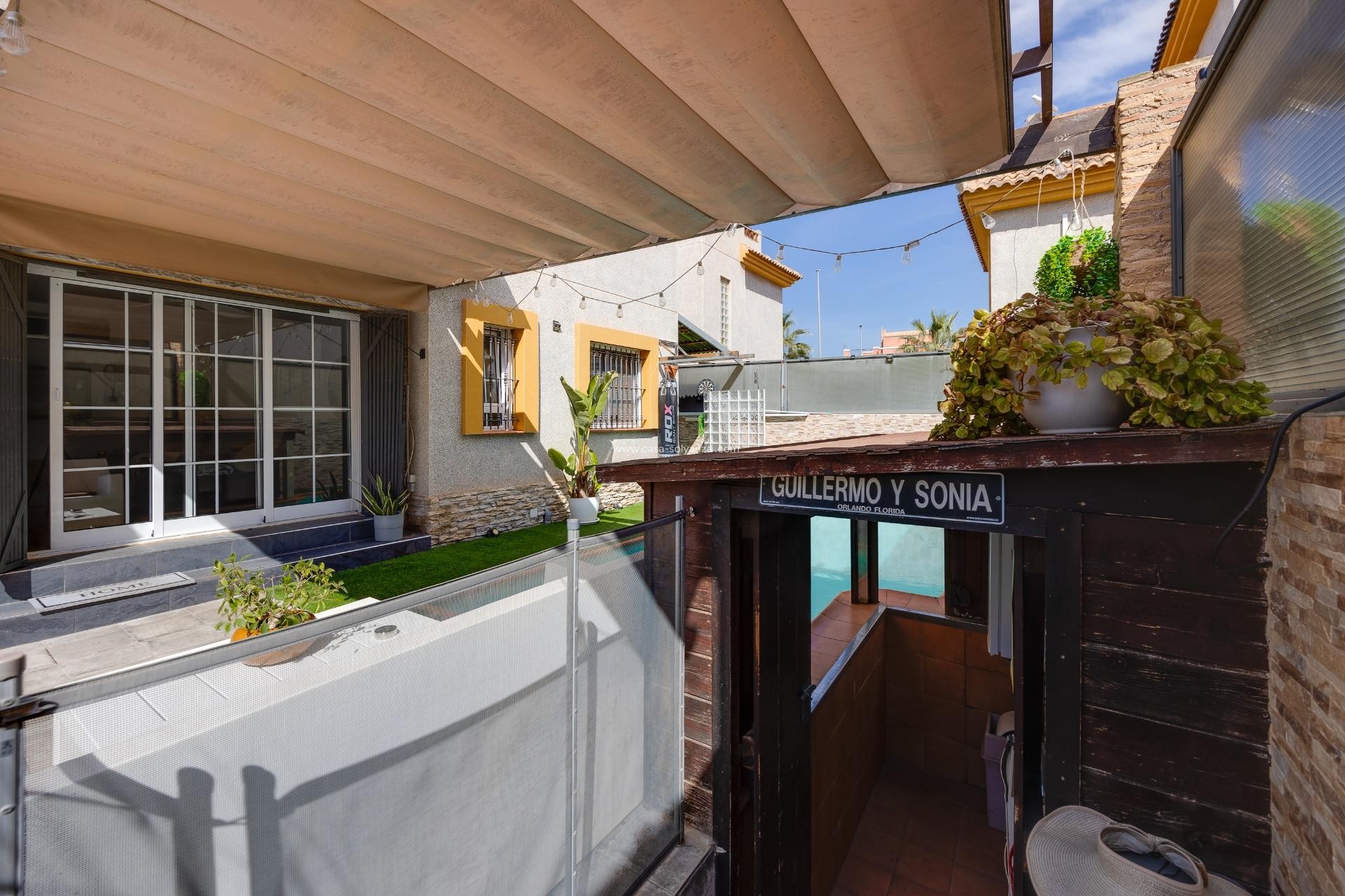 Herverkoop - Villa - Los Montesinos - La Herrada