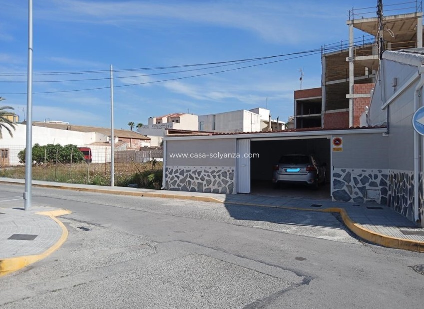 Herverkoop - Villa - Los Montesinos - PUEBLO CENTRO