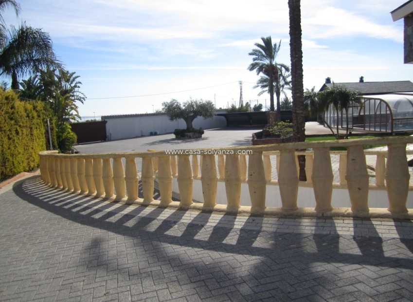 Herverkoop - Villa - Los Montesinos