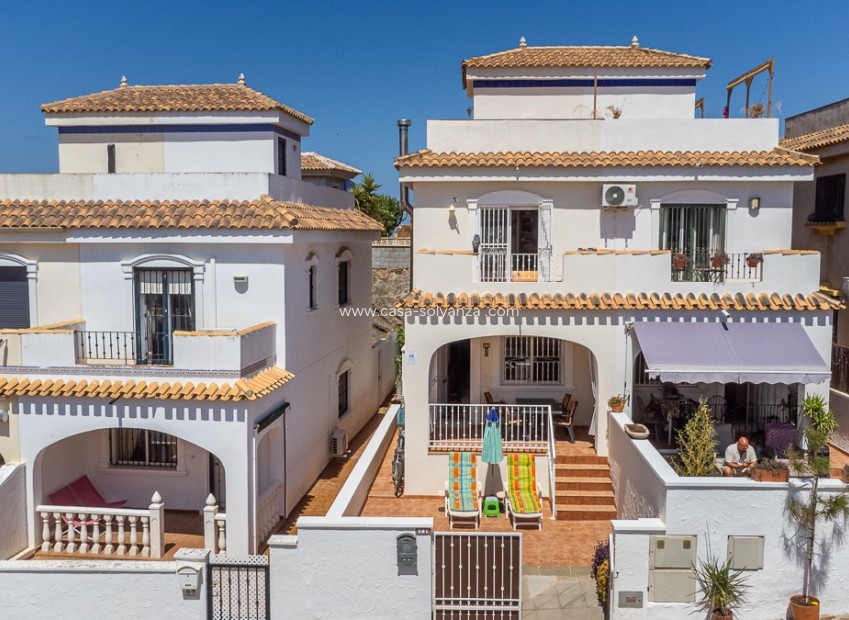 Herverkoop - Villa - LOS URRUTIAS - Costa Calida