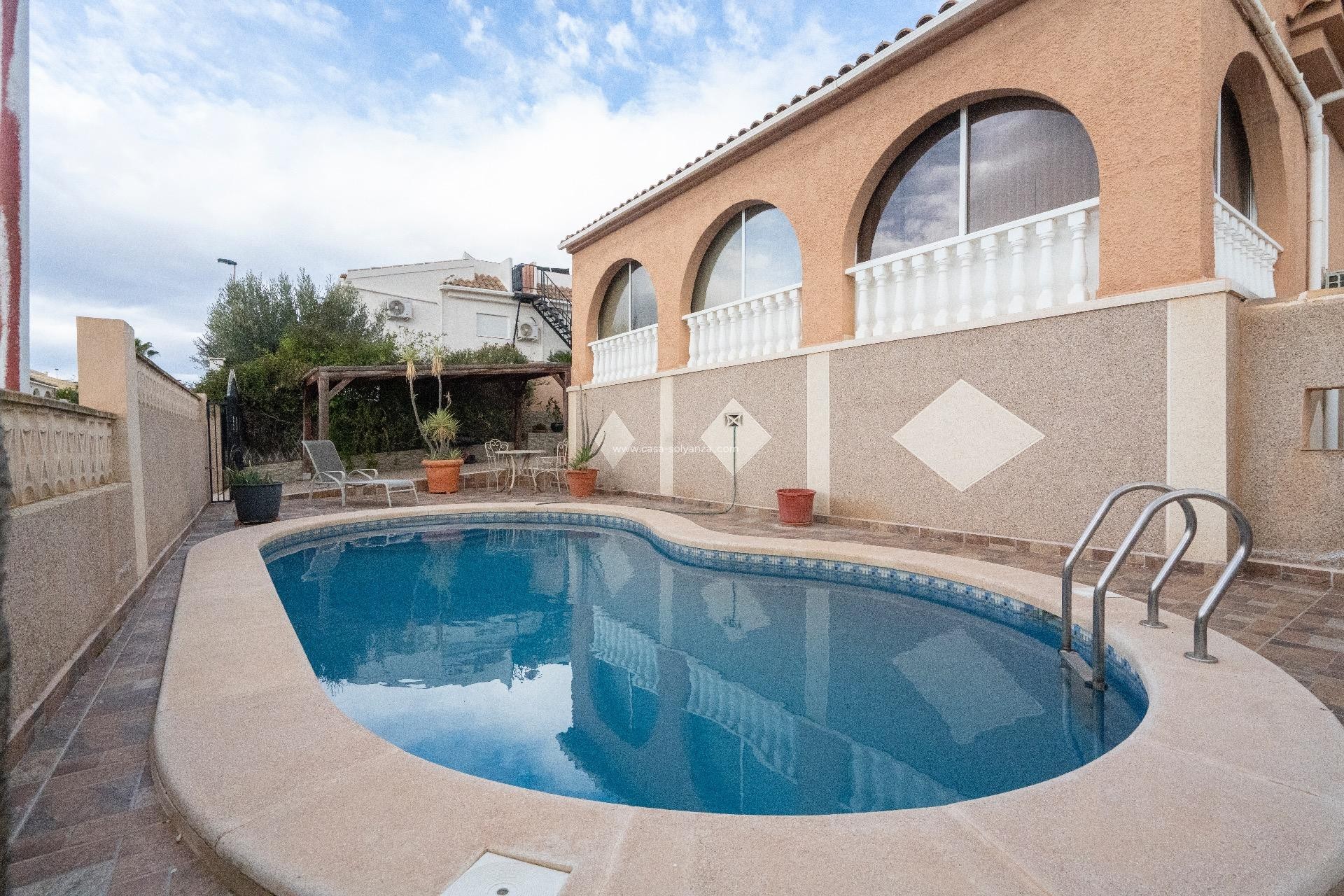 Herverkoop - Villa - Mazarron - Camposol