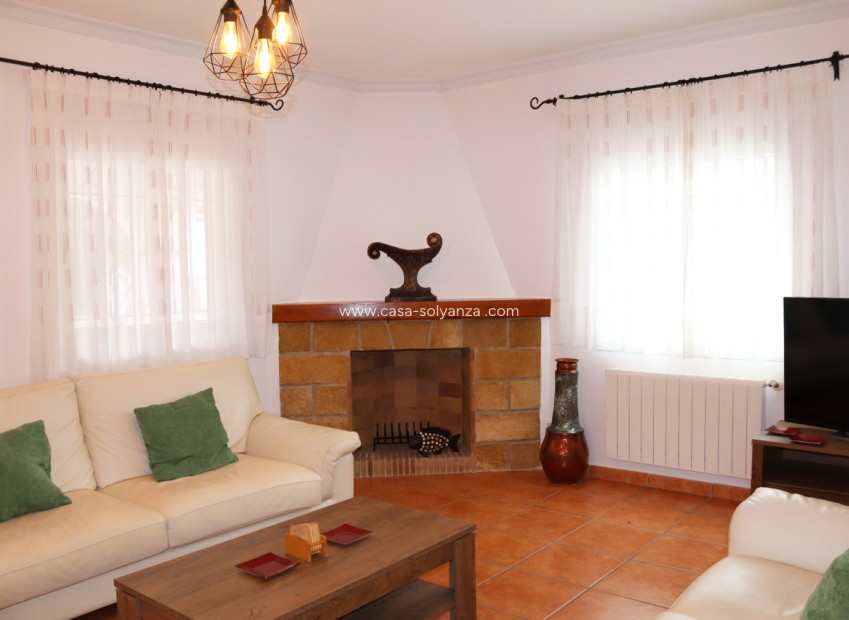 Herverkoop - Villa - Orba - Inland