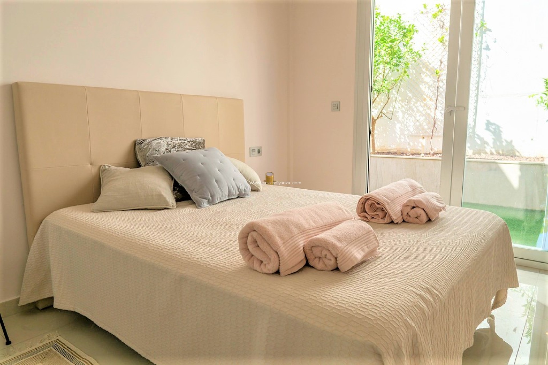 Herverkoop - Villa - Orihuela Costa - 0