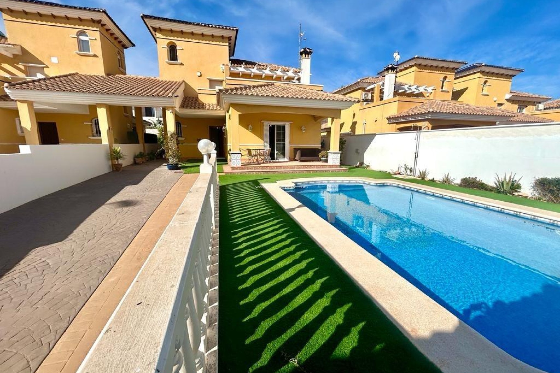 Herverkoop - Villa - Orihuela Costa - Cabo Roig
