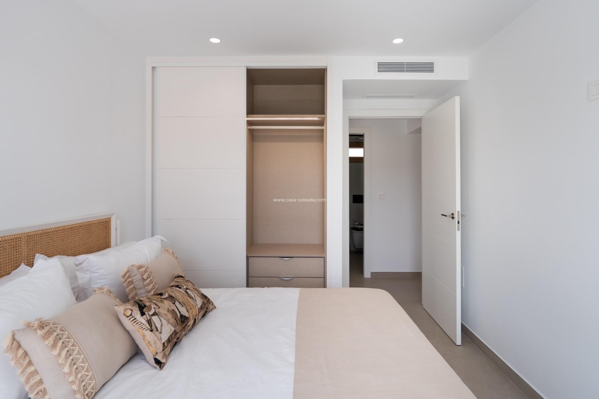 Herverkoop - Villa - Orihuela Costa - Campoamor