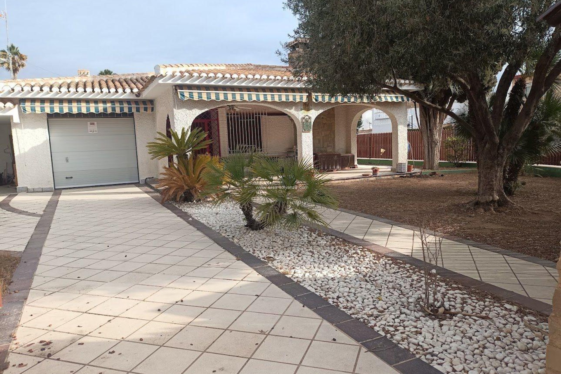 Herverkoop - Villa - Orihuela Costa - Campoamor