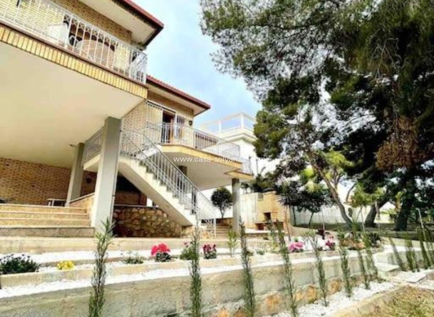 Herverkoop - Villa - Orihuela Costa - Campoamor