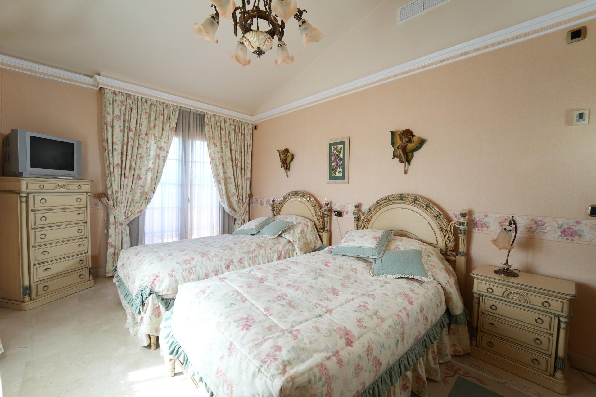 Herverkoop - Villa - Orihuela Costa - Campoamor