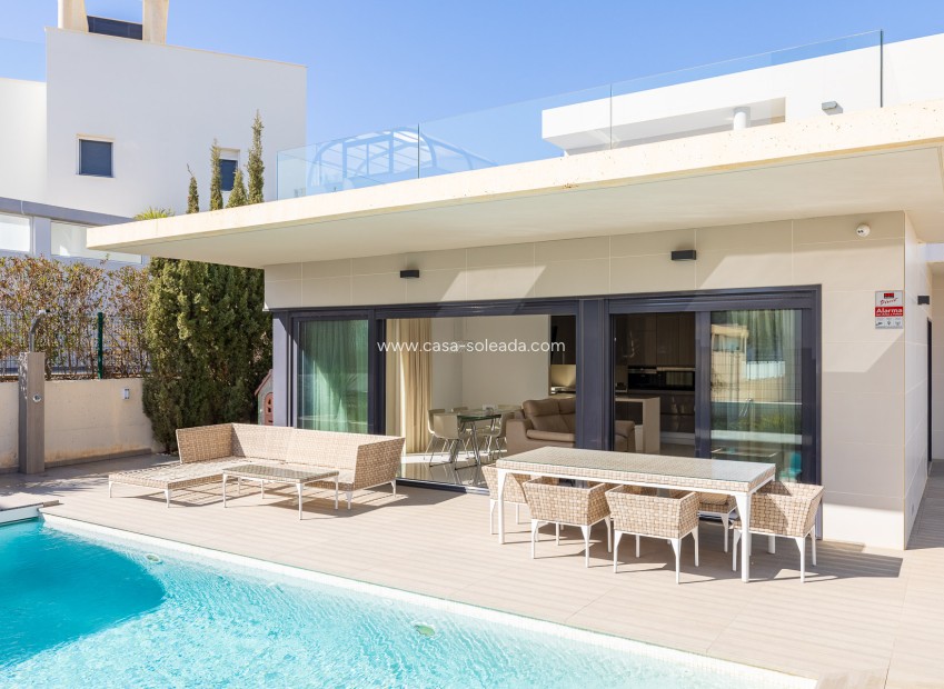 Herverkoop - Villa - Orihuela Costa - Campoamor