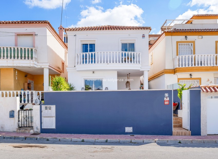 Herverkoop - Villa - Orihuela Costa - Costa Blanca